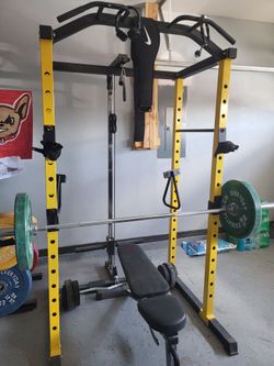 Squat rack with Bar/Bench/Plates