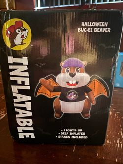 Halloween  Buc-ee inflatable