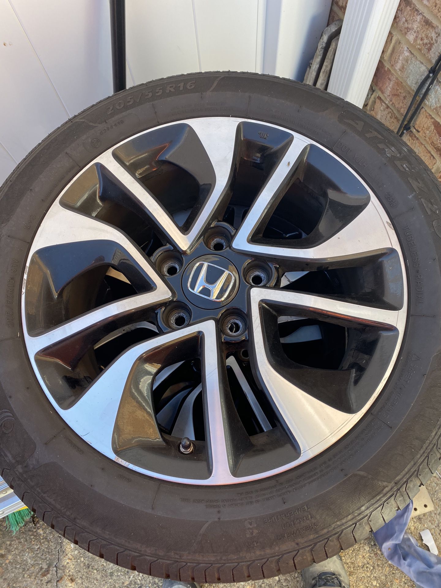 Honda Civic OEM wheels (2006-2019)