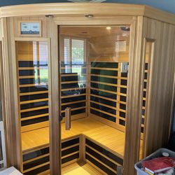 2018 Finnleo Sauna Medium Like New Barely Used - Wall Township, NJ