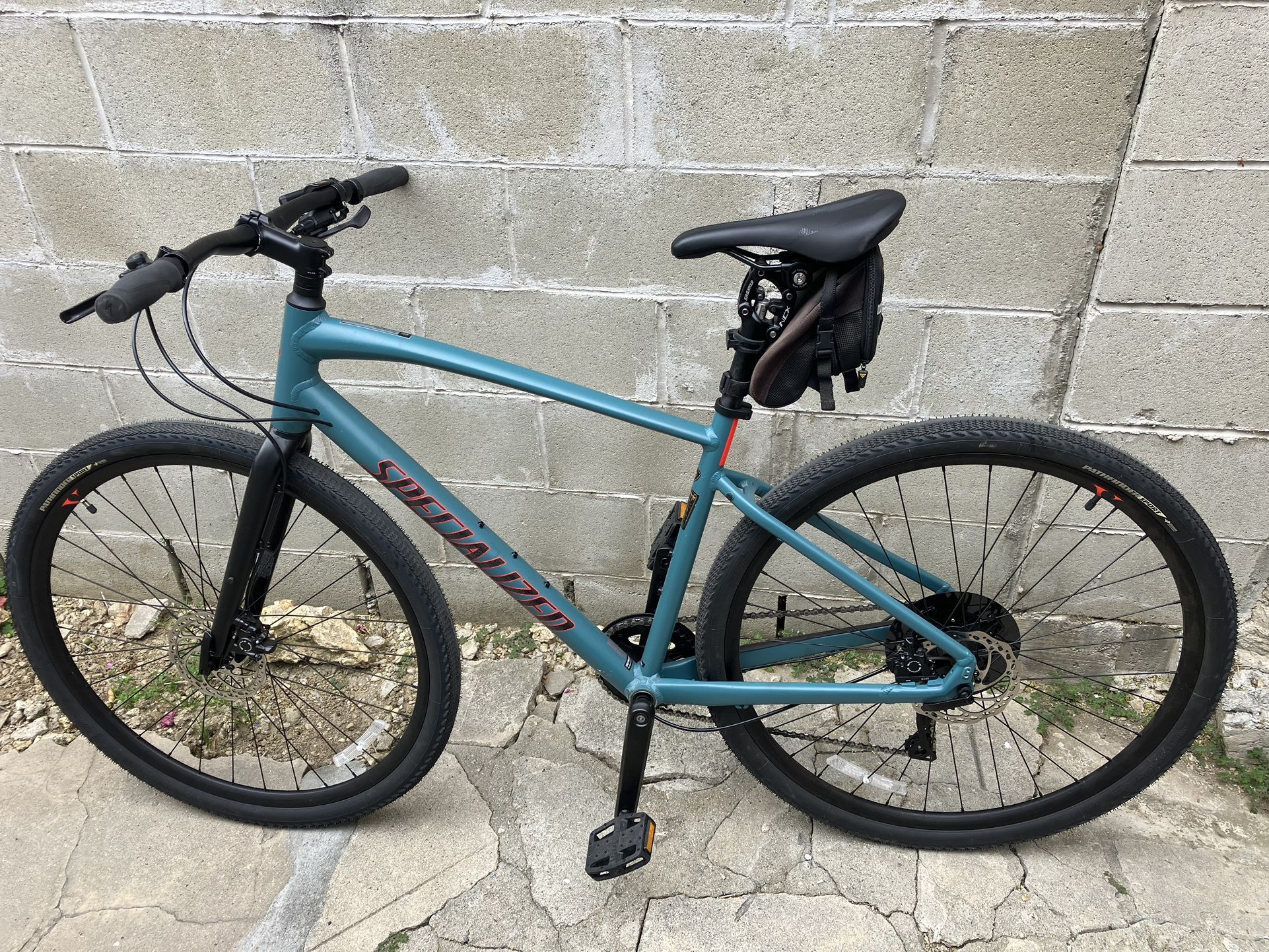 Specialized Sirrus X 2.0 Hybrid Bike (2020)