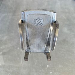 Cup holder phone holder