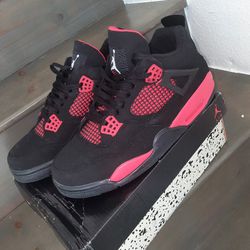 Air Jordan 4 'Red Thunder' for Sale in Upland, CA - OfferUp