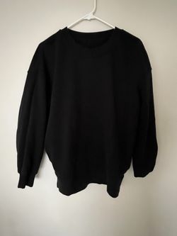 Lululemon Black Crewneck (unisex)