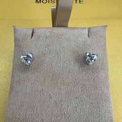 Moissanite Heart Earrings – 5.0mm 1.0ct Total, S925 Silver, GRA Certified VVS1