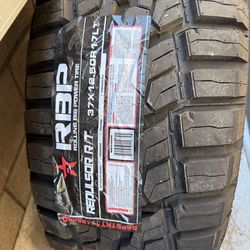 37" x12.5017    R/T  rugged terrain RBP  All terran tire