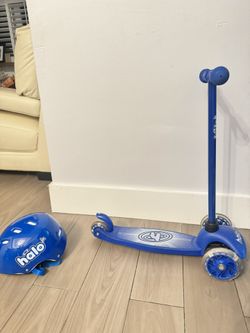 HALO 3 Wheel Toddler Scooter And Helmet