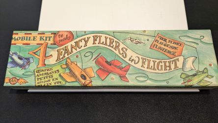 4 Fancy Fliers In Flight Model Kit