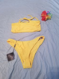 15.00 sunny yellow bikini-medium