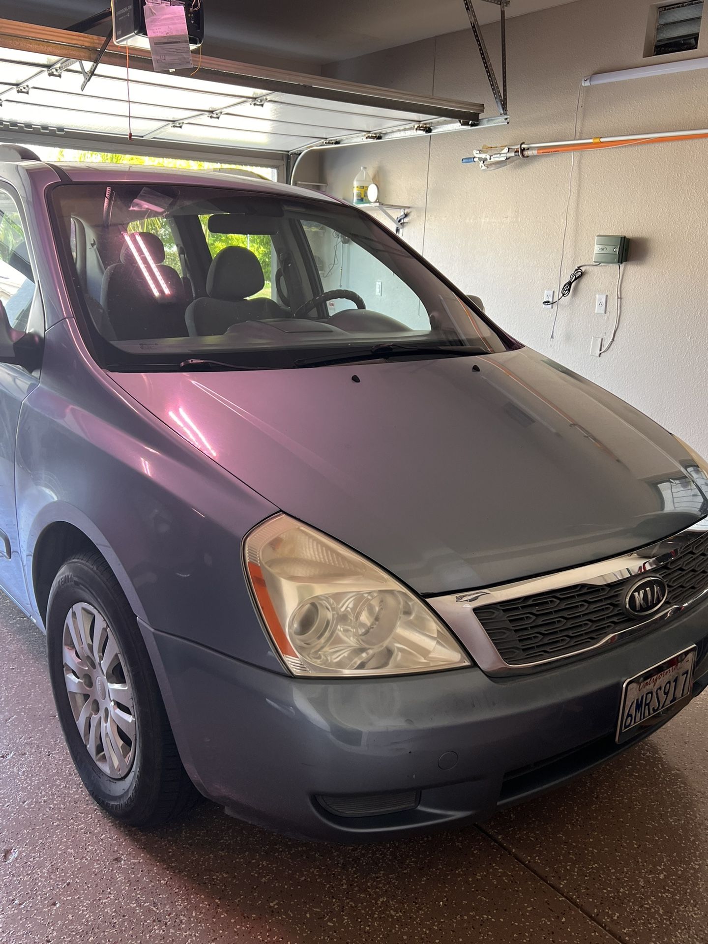 2011 KIA Sedona