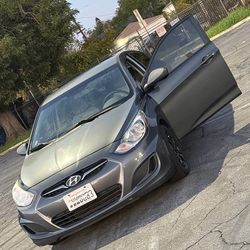 2012 Hyundai Accent