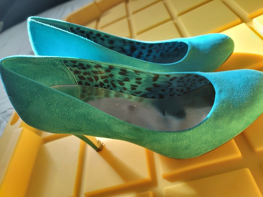 Style&Co Female Heels - Size 6.5M pumps