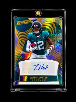 Travis Hunter auto /299