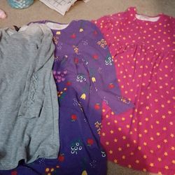 Girl Cleaning Size On the Photo