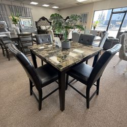 5 Pc Dining Table 