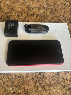 IPHONE SE 64gb UNLOCKED for any phone carrier