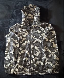Large Nike windbreaker