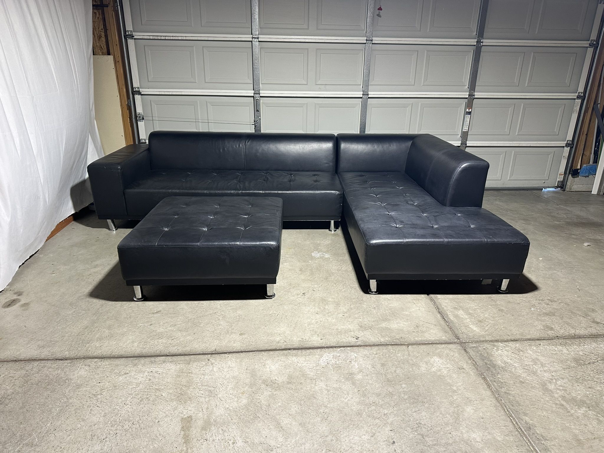 Black Faux Leather Sectional with Ottoman *Free Delivery*