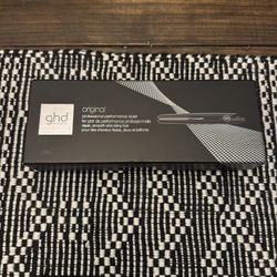 GHD Flatiron 