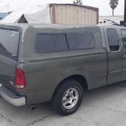 Ford F150 Camper Shell