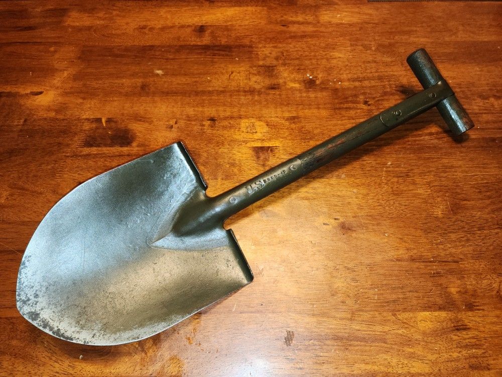 WW2 US Army IS & D 1943 Army Trench Shovel T-Handle M1910 WWII Original