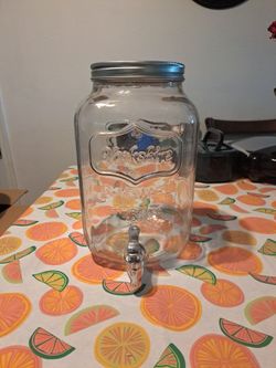 2 gallon glass drink dispenser
