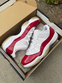 Jordan 11 low cherry 2016 size 12