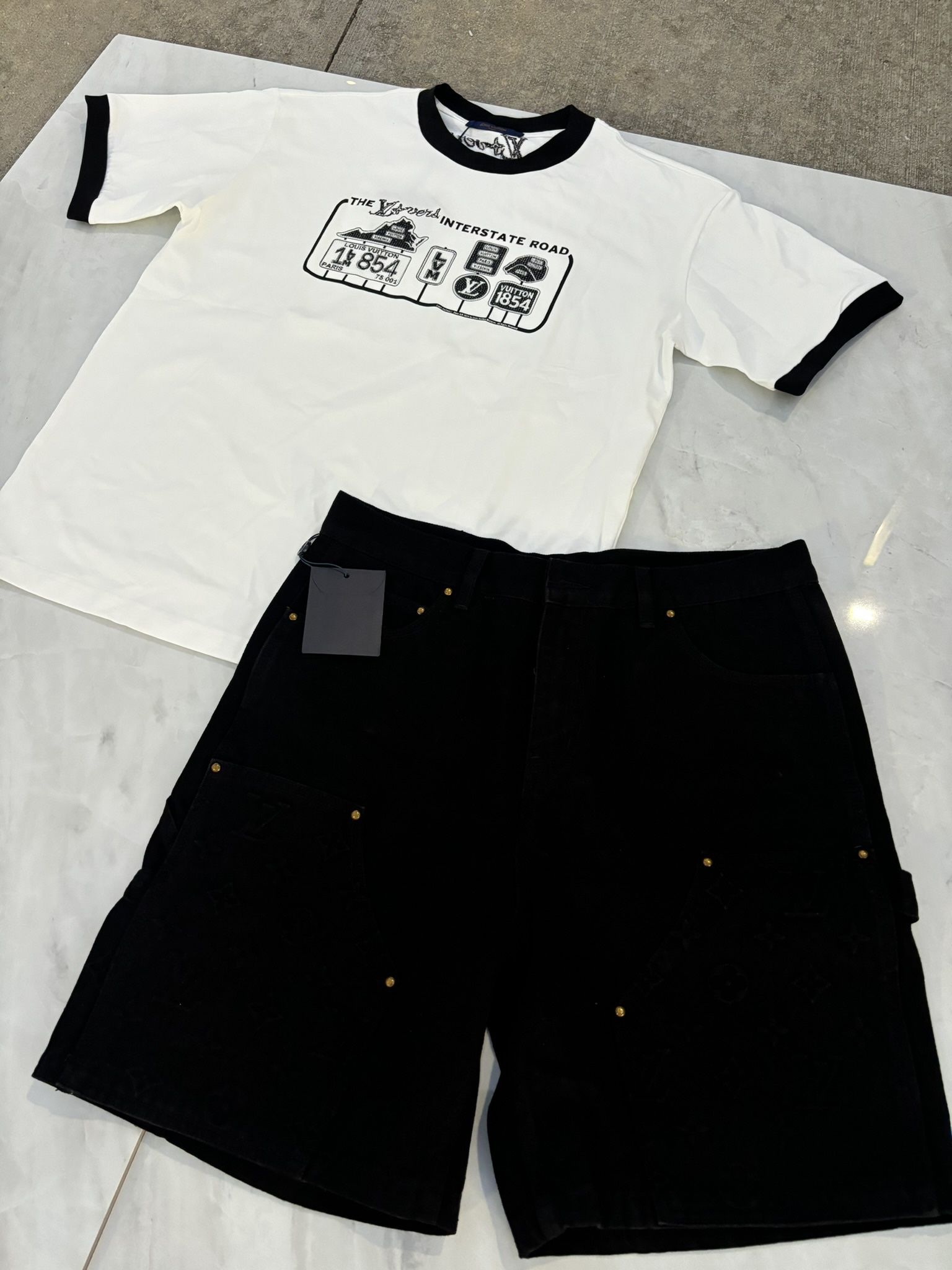 Louis Vuitton Set- Size L
