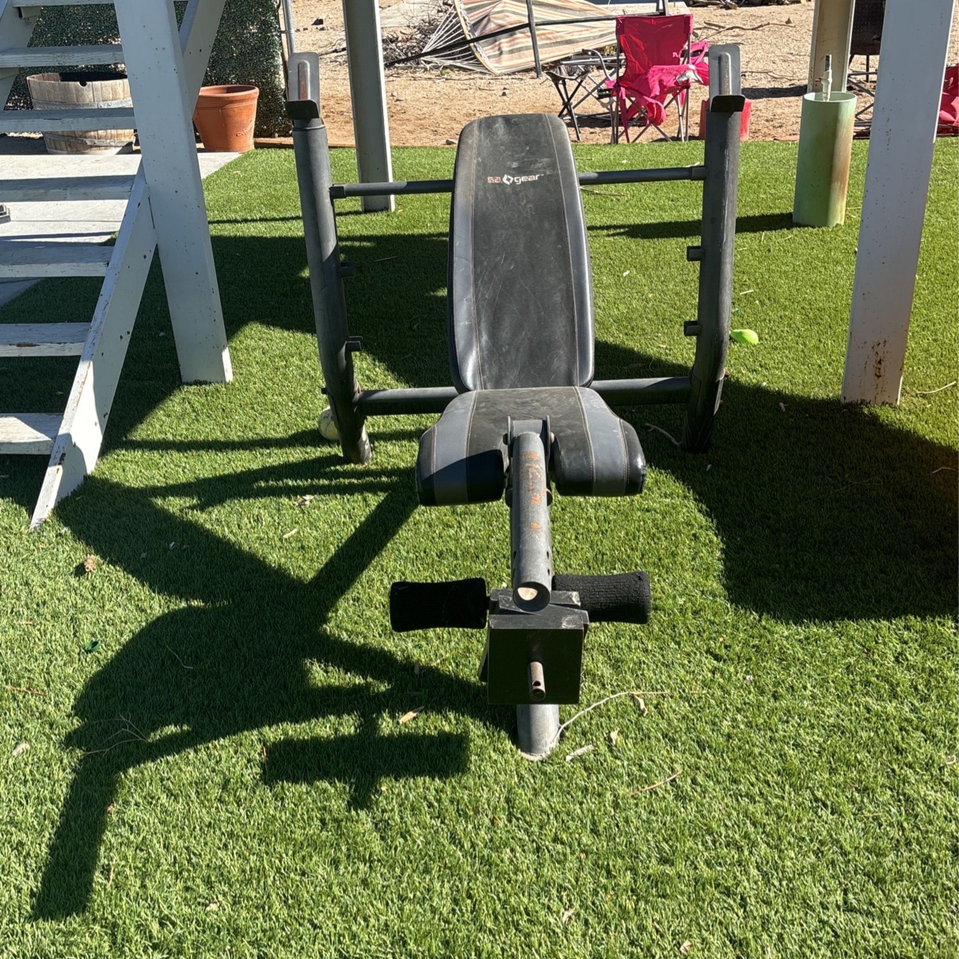 bench press+leg extensions + 2(25)(35) pound weights for barbell