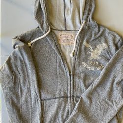 Women’s American Eagle Full-Zip Hoodie Size M $10