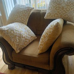 Used Nice Chair With Cushions 