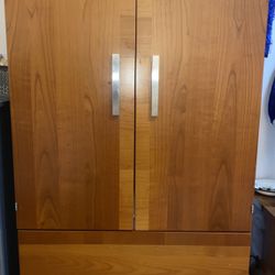 Good Quality  Wood Armoire 