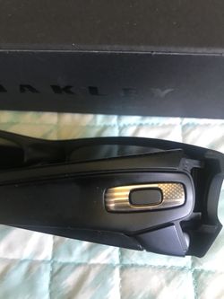 Men’s Oakley’s