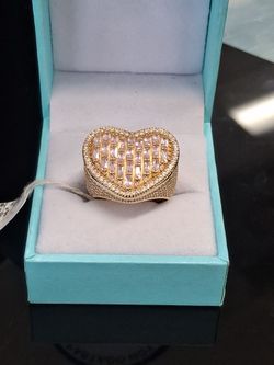 Heart ring