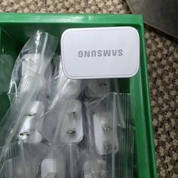 SAMSUNG Fast Charger Adapters (20)