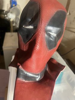 Deadpool full-face latex mask mesh eyes adult size