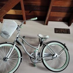 Women’s Cruiser 