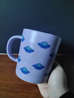Cat In A UFO Flying Saucer  Mug