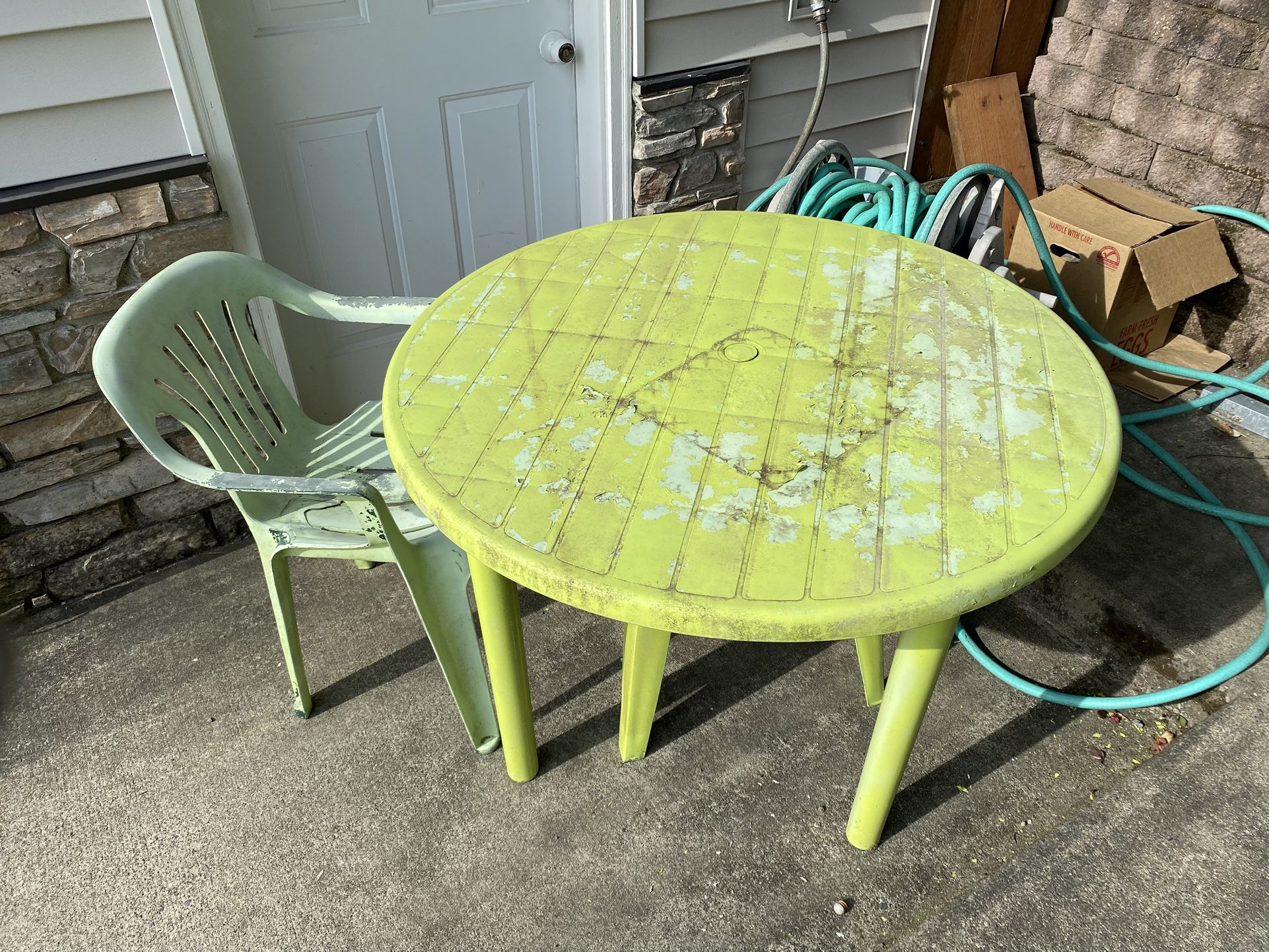 Patio Table And Chair