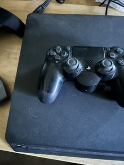 PS4 With Controller