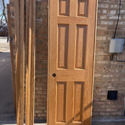 24” Golden Oak Door With Hinges And Trims