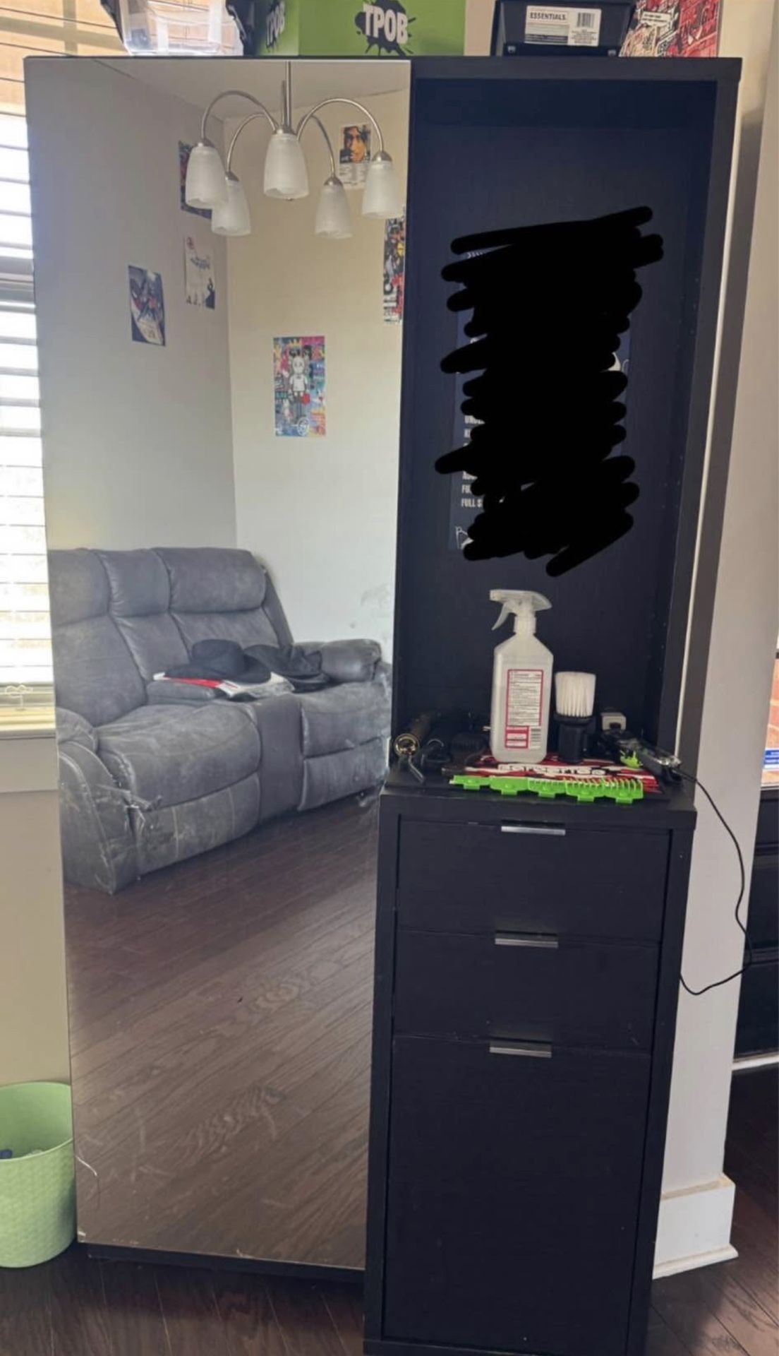 Salon/Barber Station