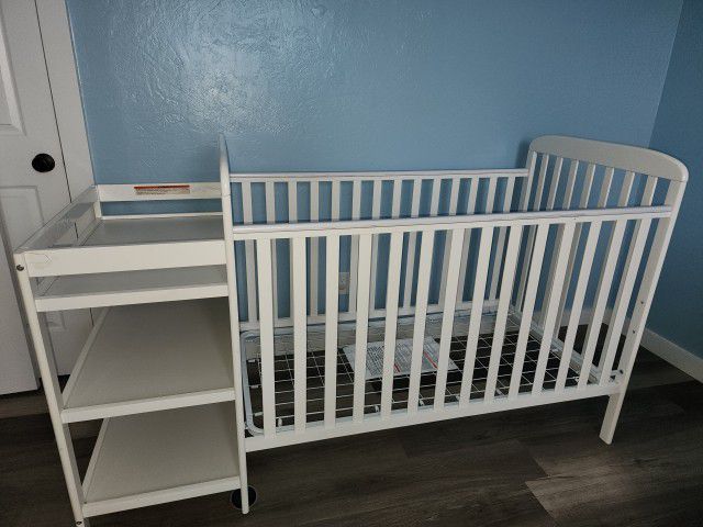 5in1 Crib With Changer With Mattress 