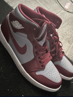 Nikes 50$ 