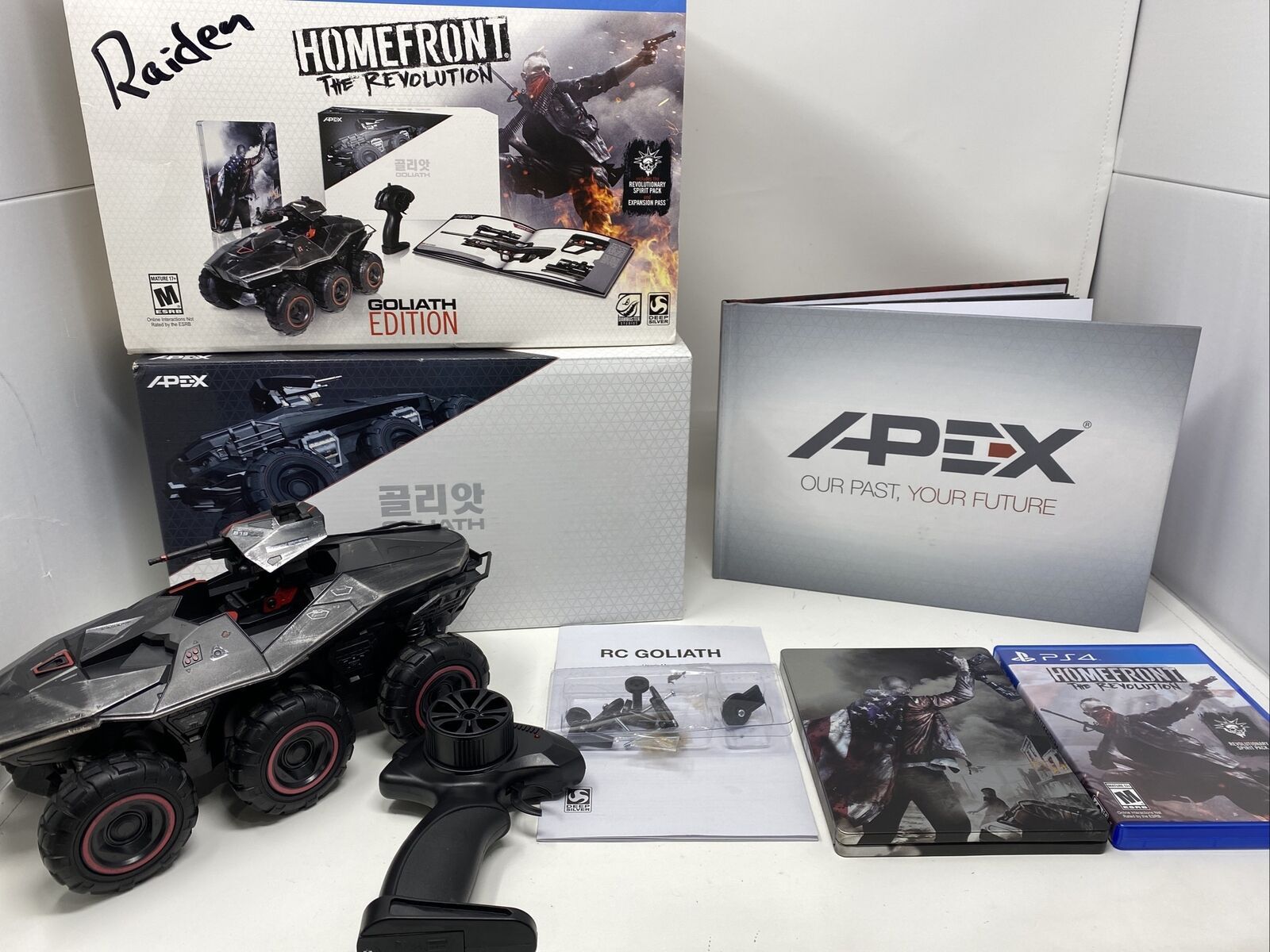 PS4 Homefront Revolution Goliath Edition Collector’s Set