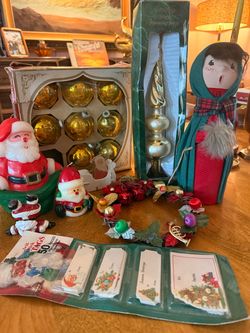 Lot Vintage Christmas Ornaments & Decorations