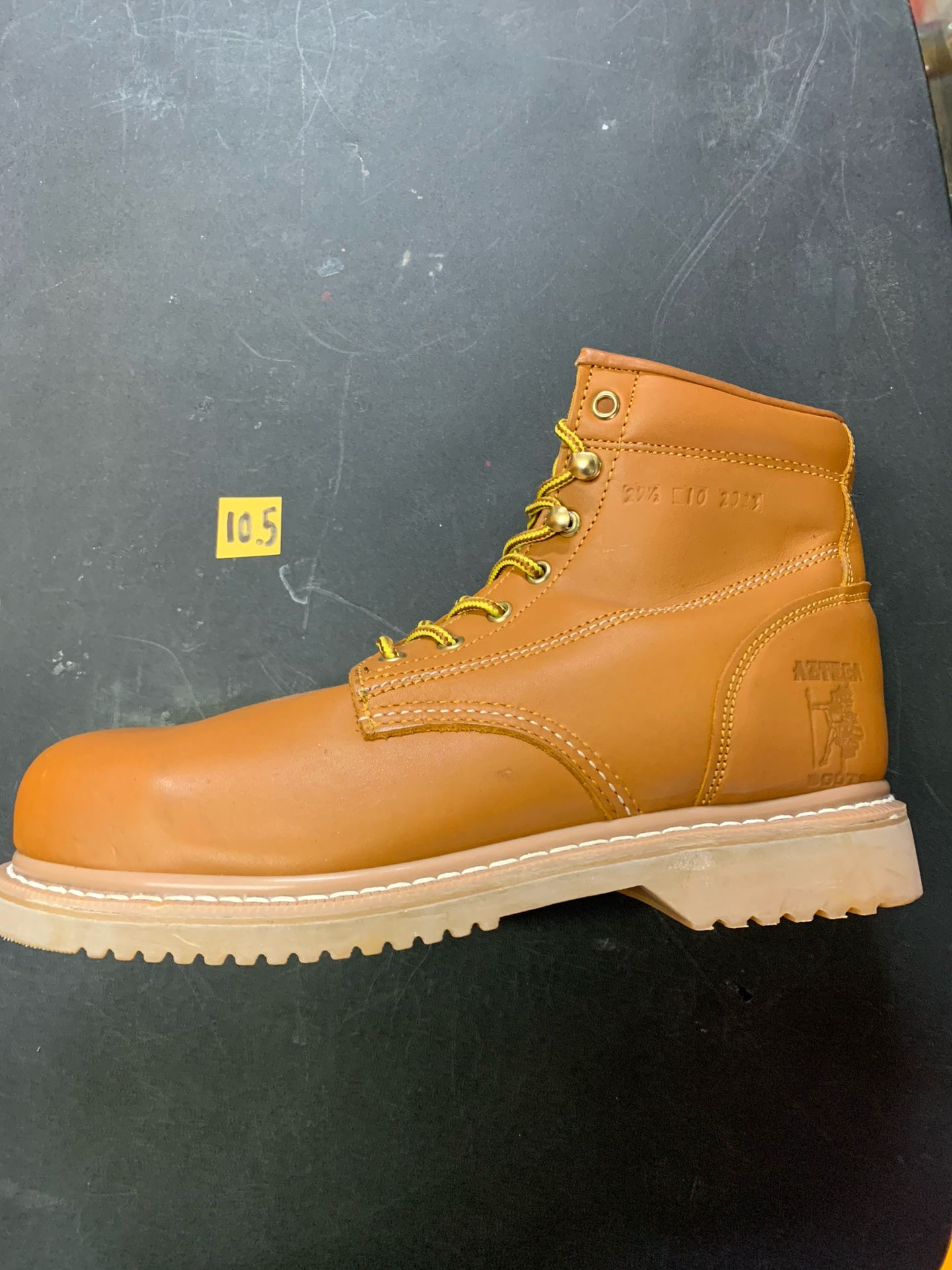 Azteca Size 10.5 Work Boots