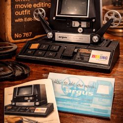 🎞️ ESTATE SALE🎞️ Vintage Argus 8mm Movie Editing Outfit – Model 767