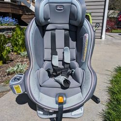 Chicco Nextfit Convertible Car Seat

