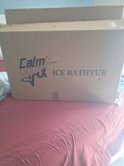 : Brand New CalmMax Oval Ice Bath Tub - Portable Cold Plunge (Never Used!)